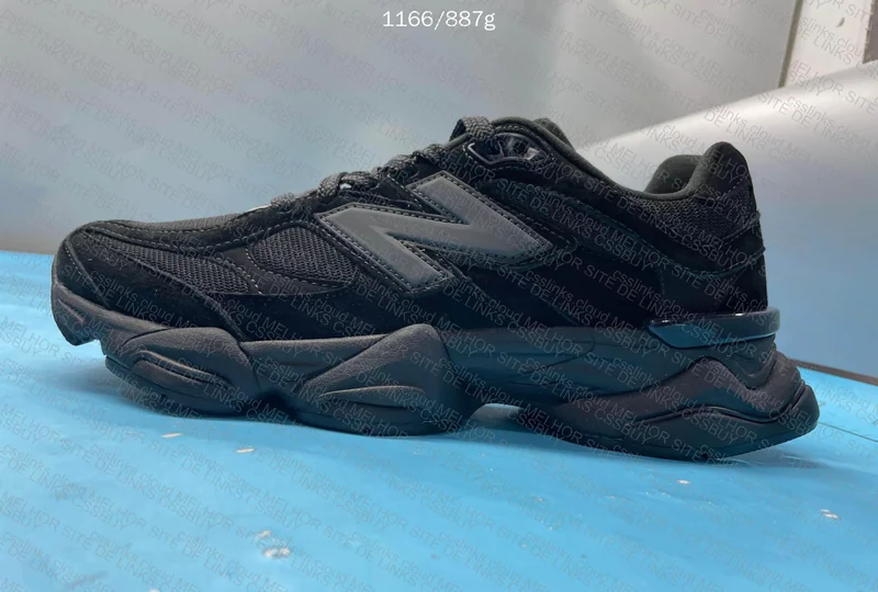New Balance 9060 triple black 8