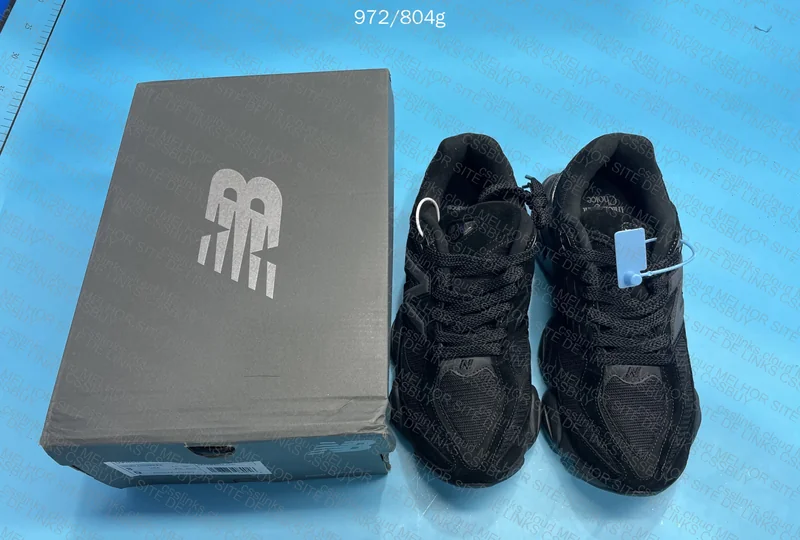 new balance 9060 triple black