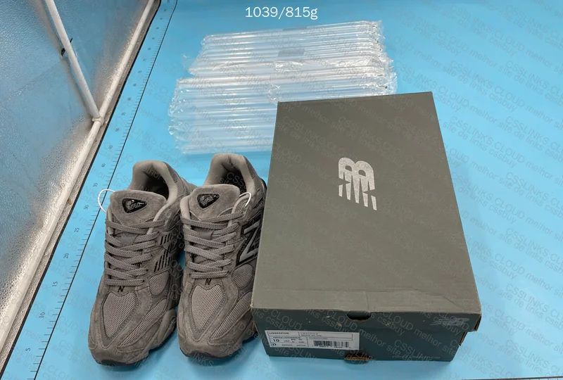 New Balance 9060 'U9060ZGB' Ambient Light Photos and Videos 3