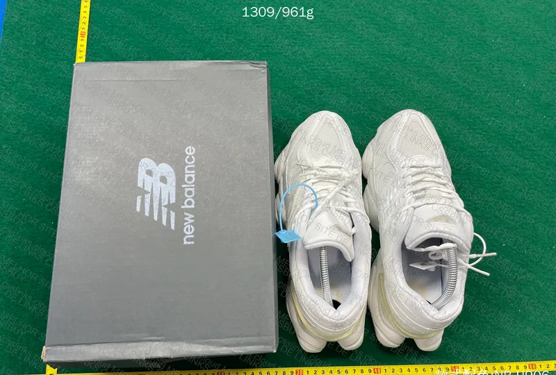 New Balance 9060 White