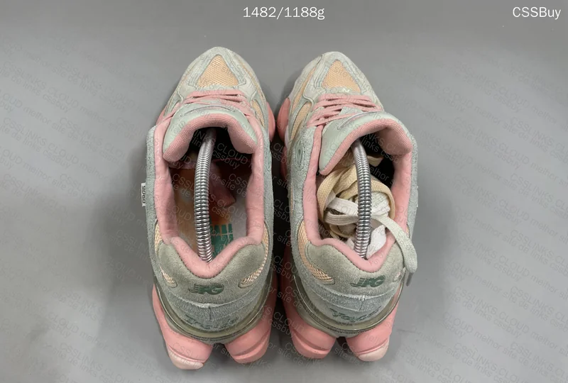 NEW BALANCE 9060(SALE) 10