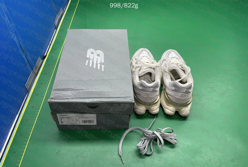 New balance 9060(sale 79y) 7