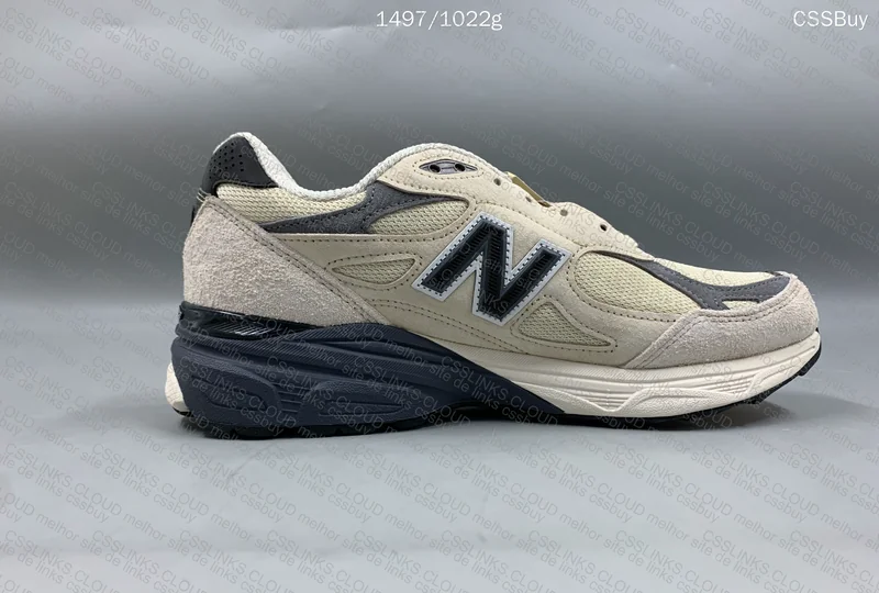 New Balance 990v3 ! 2