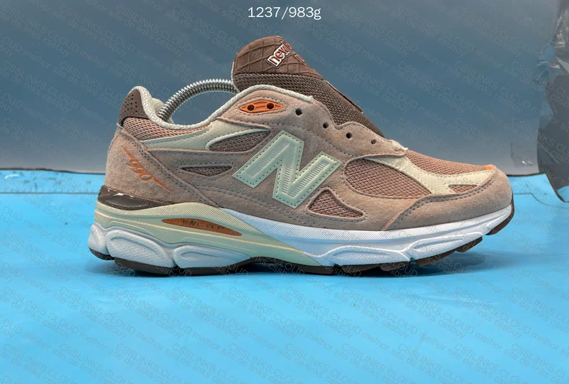 New Balance 990v3 6
