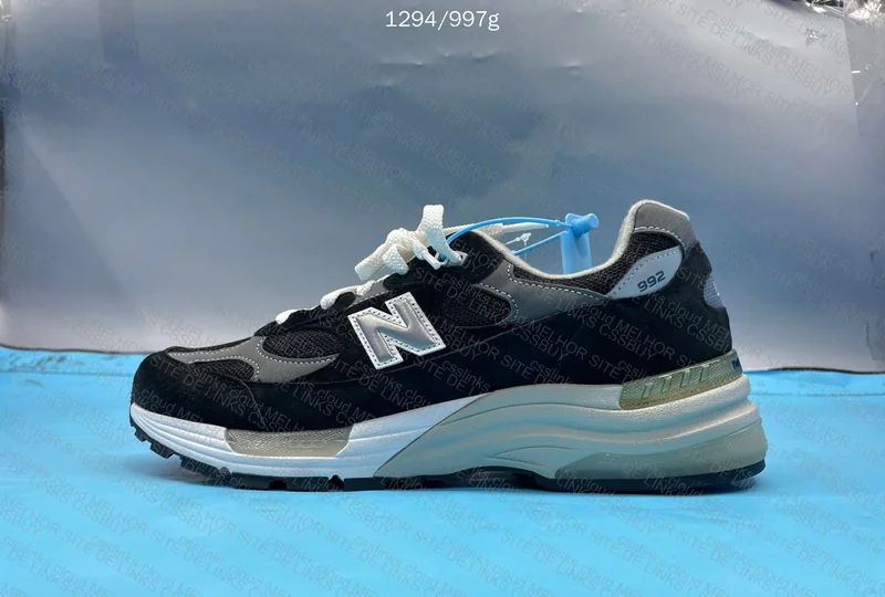 New Balance 992 9