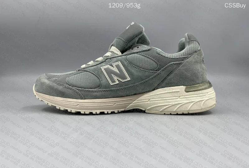New Balance 993 x Kith 4
