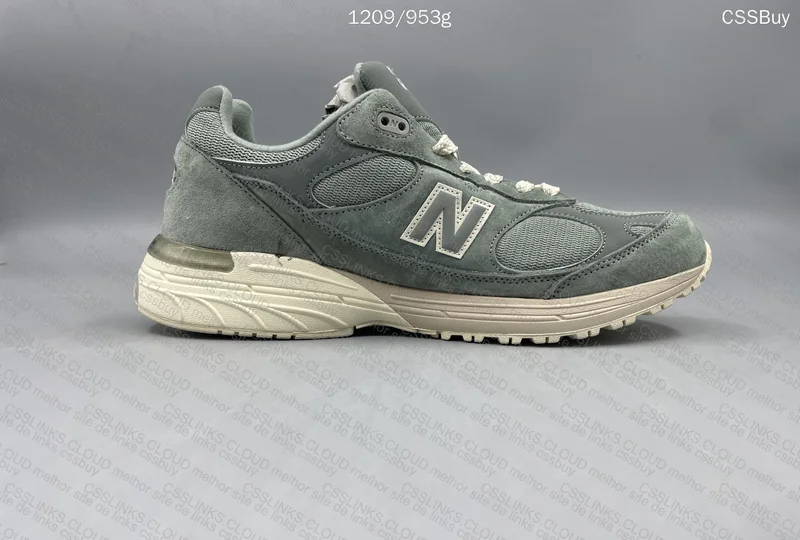 New Balance 993 x Kith 5