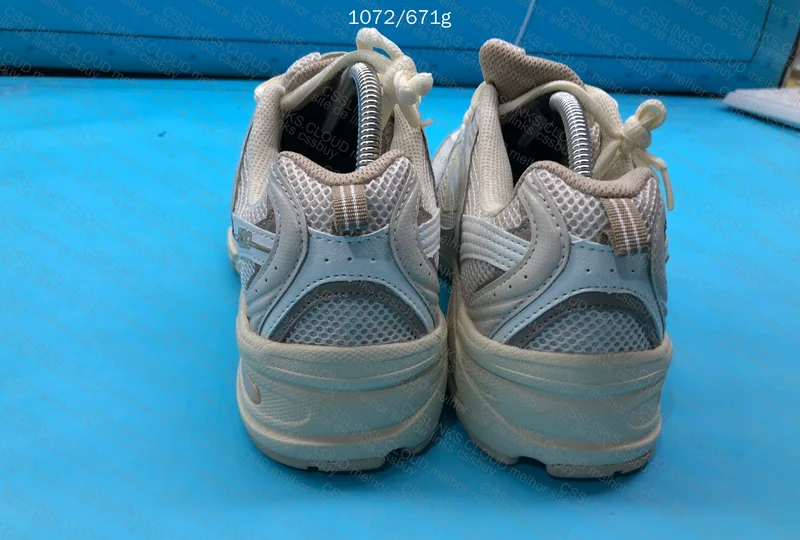 New Balance blind box 4