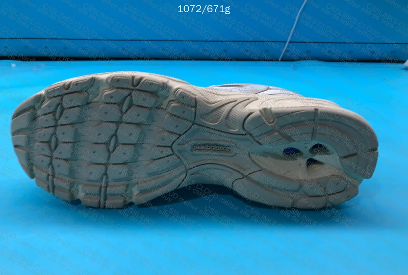 New Balance blind box 7