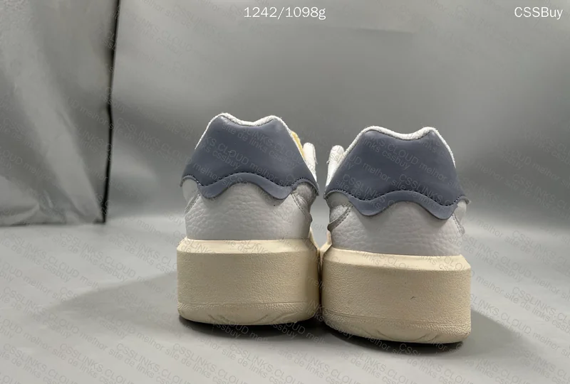 NEW BALANCE CT302 6
