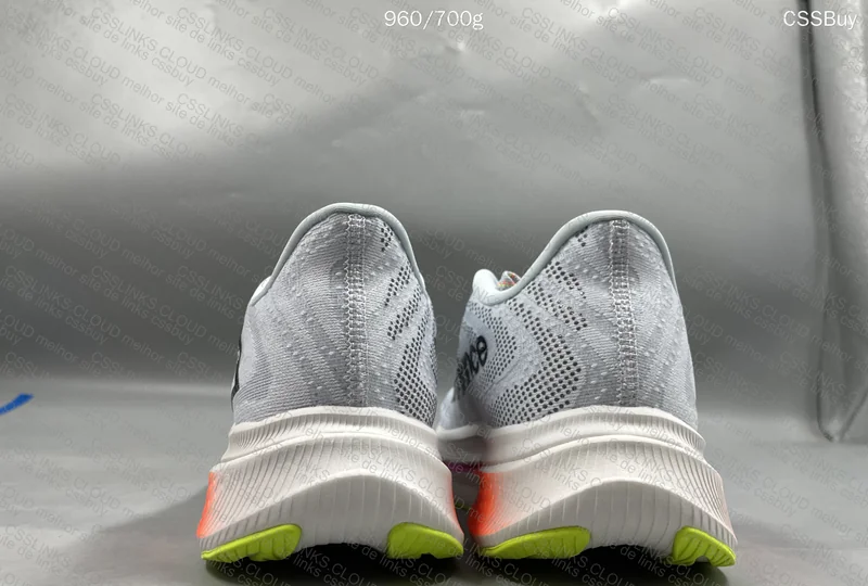 NEW BALANCE FUEL CELL V2 2