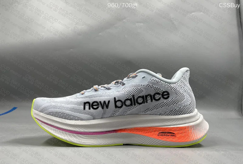 NEW BALANCE FUEL CELL V2 3