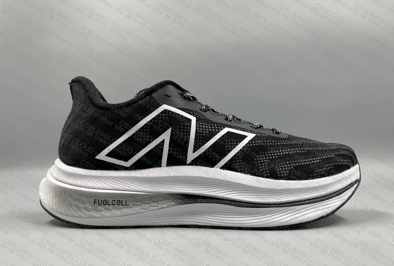 New Balance Fuelcell 4