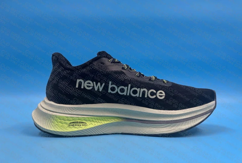 New Balance fuelcell supercomb v2 4