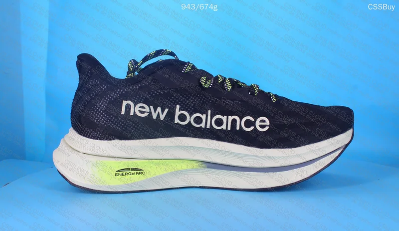 New Balance FuelCell Supercomp Trainer V2 3