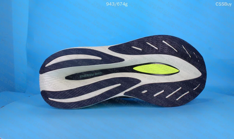 New Balance FuelCell Supercomp Trainer V2 7