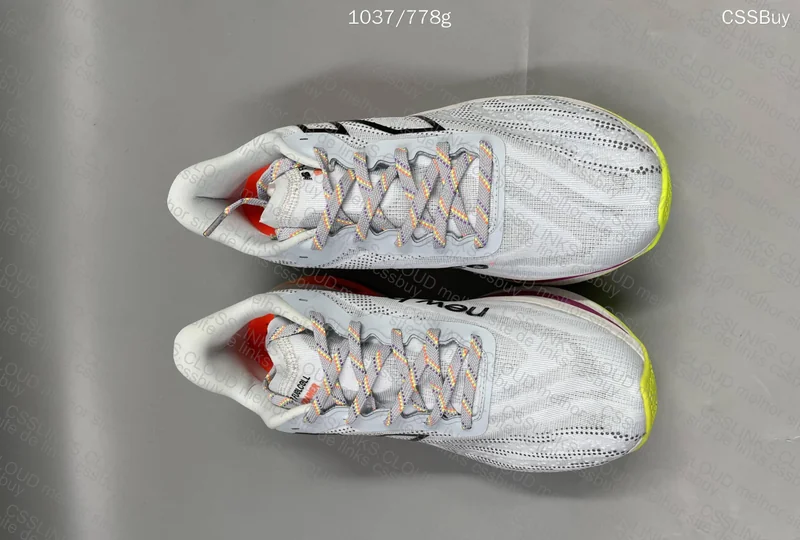 New Balance FuelCell Supercomp Trainer V2 2
