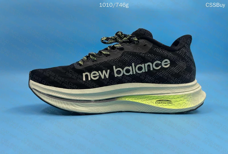 New Balance Fuelcell Supercomp Trainer V2 4
