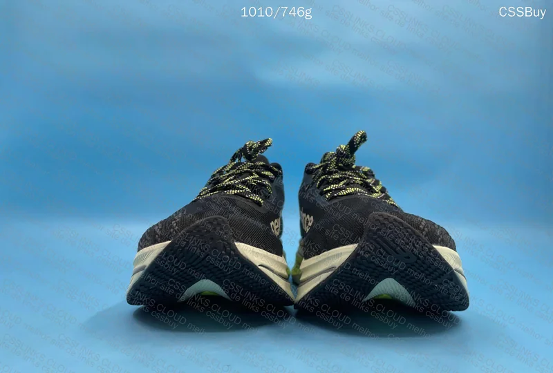 New Balance Fuelcell Supercomp Trainer V2 6