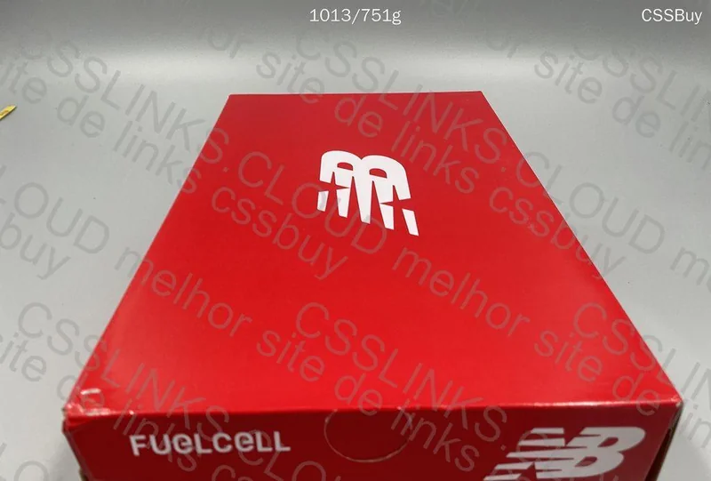 New Balance Fuelcell Supercomp Trainer V2