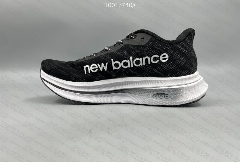 New Balance FuelCell SuperComp Trainer v2 3