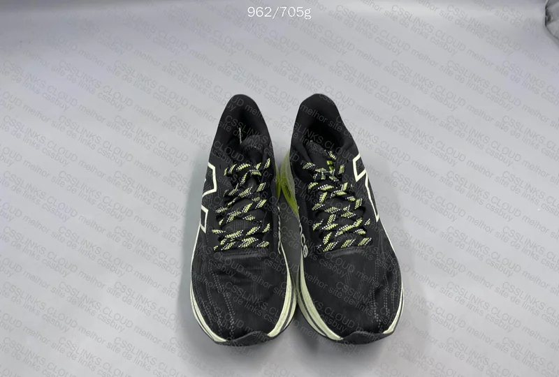 New Balance Fuelcell Supercomp Trainer V2 4