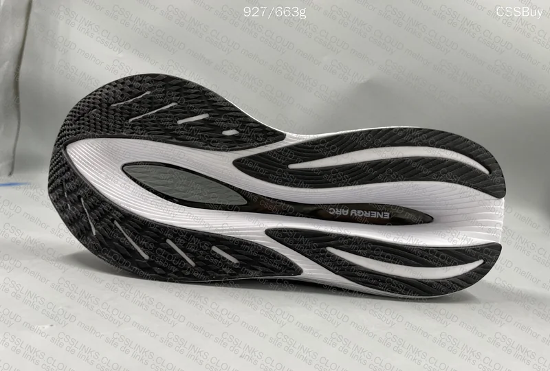 New Balance FuelCell SuperComp V2 7