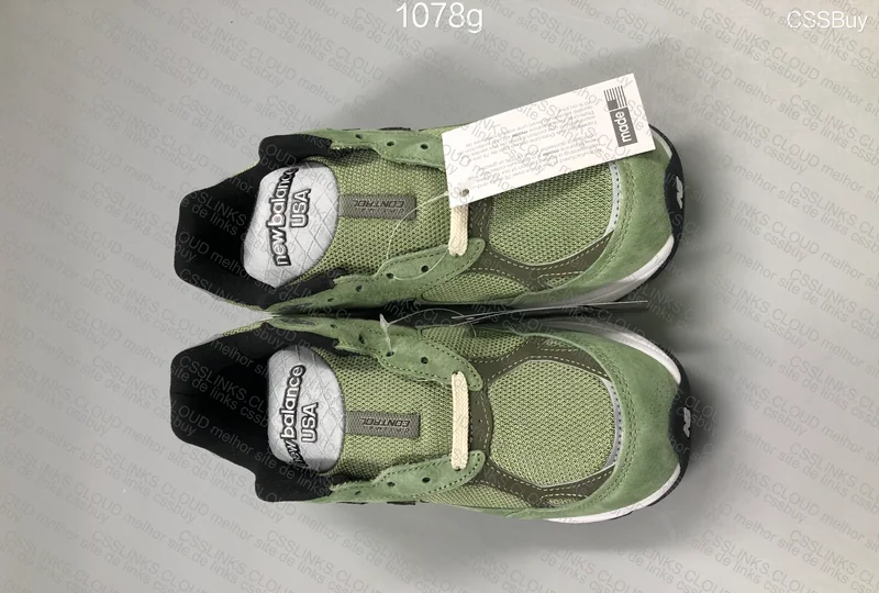 New Balance jjjjound 990v3 - Olive