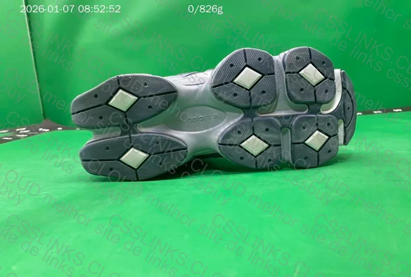 New balance M hatch 2