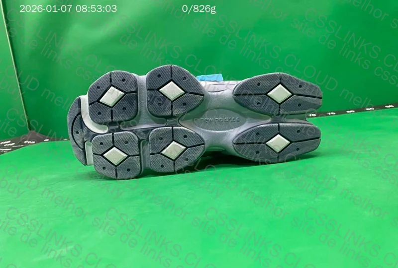 New balance M hatch 3
