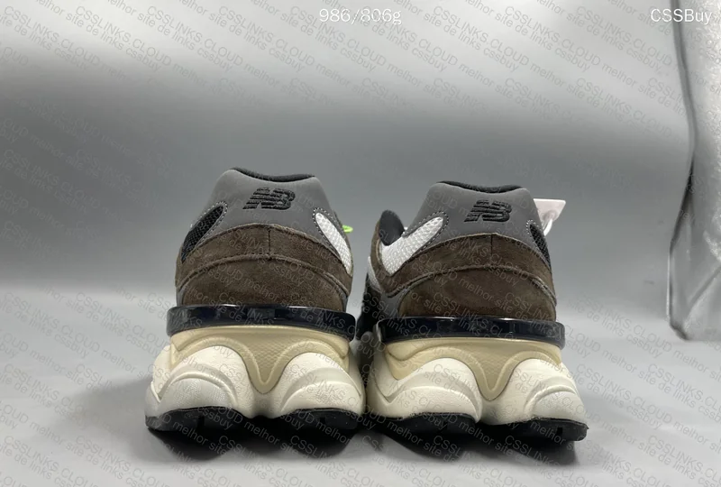 New Balance Brown 2