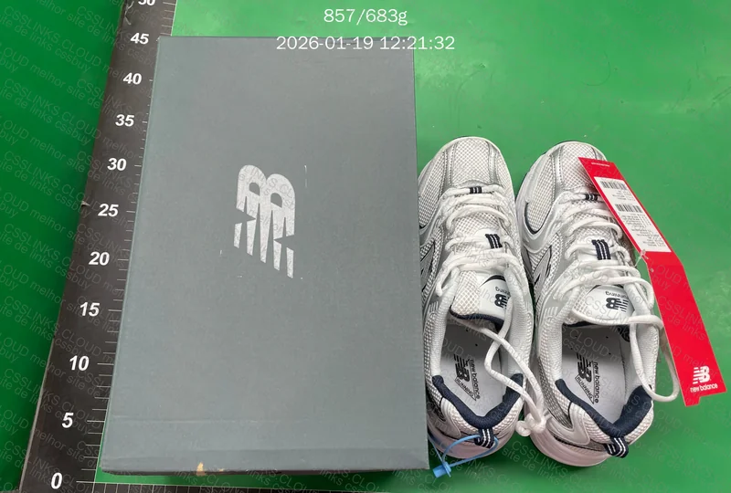 New Balance MR530SG 3