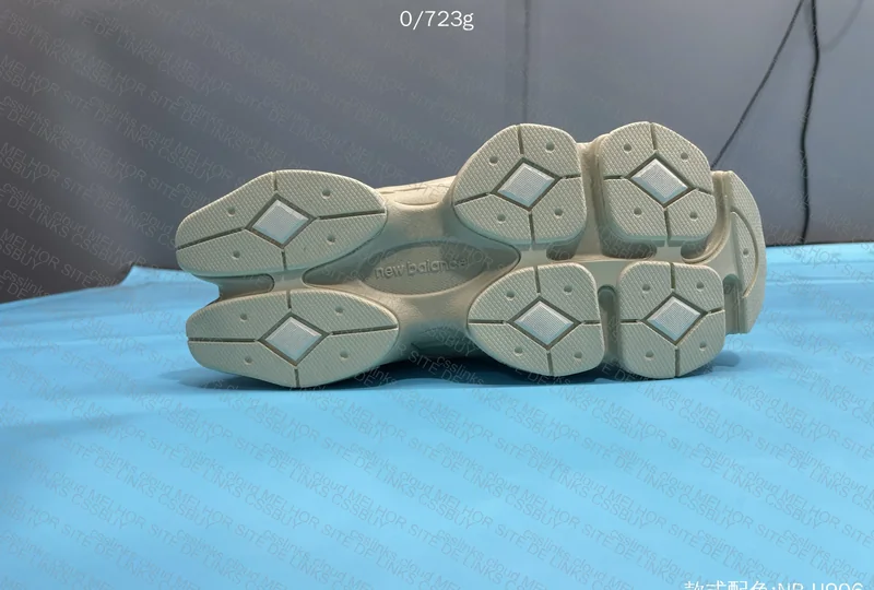 New Balance NB9060 C Batch