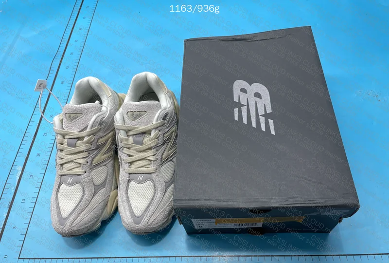 New Balance Quartz Grey 3