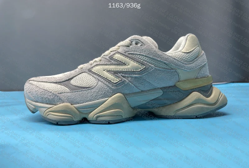 New Balance Quartz Grey 5