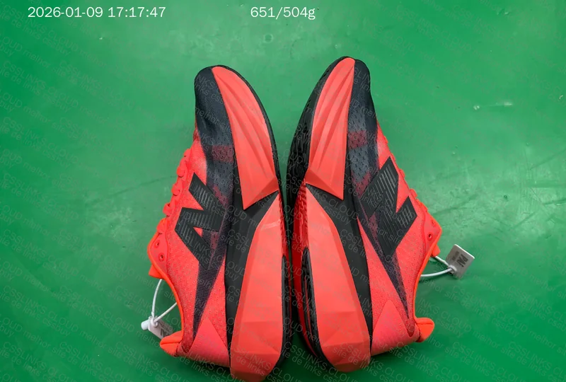 New Balance Rebel V5 5