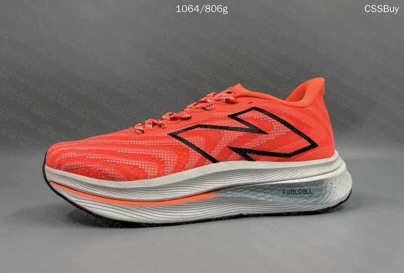 New Balance Supercomp