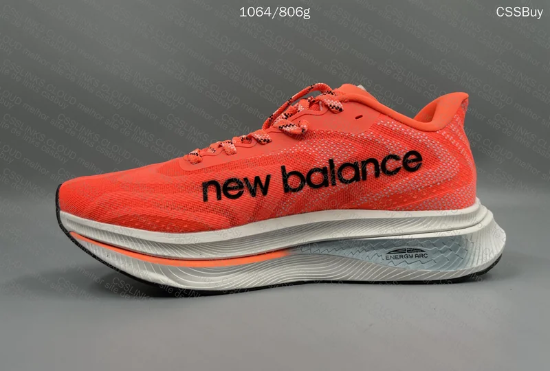 New Balance Supercomp 2