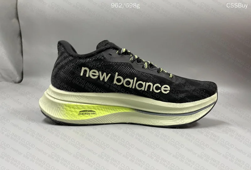 New Balance Supercomp Trainer v2 4