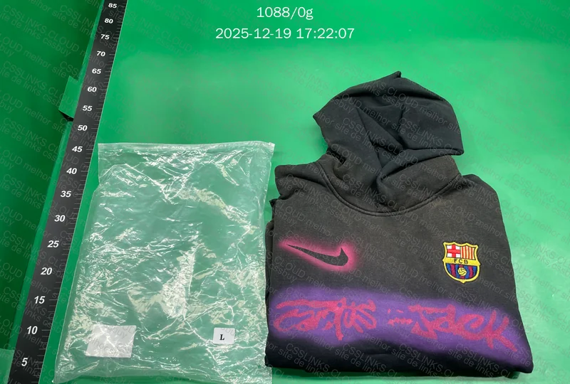 New Cactus Jack x Nike x Barcelona Hoodie 2