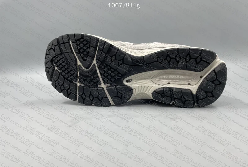 NewBalance 2002 7