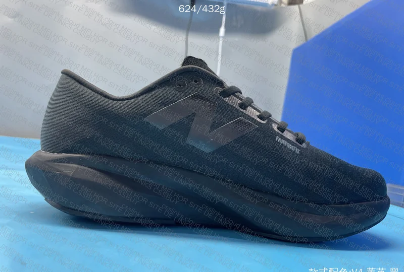 NEWBALANCE FUELCELL V4 4