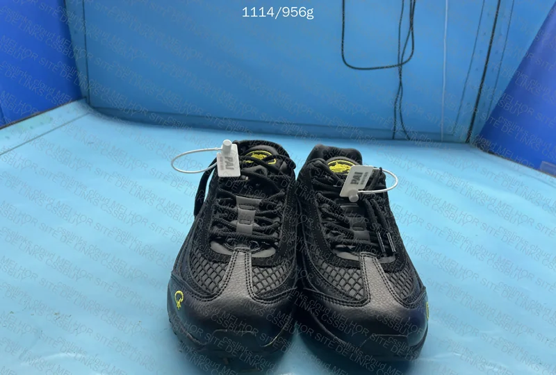 Nike 95 corteiz honey black 3