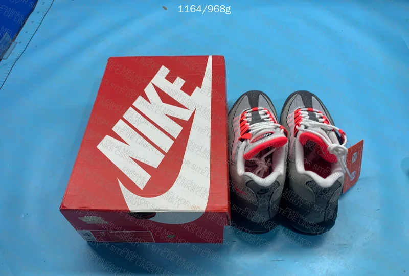 Nike 95 Solar Red