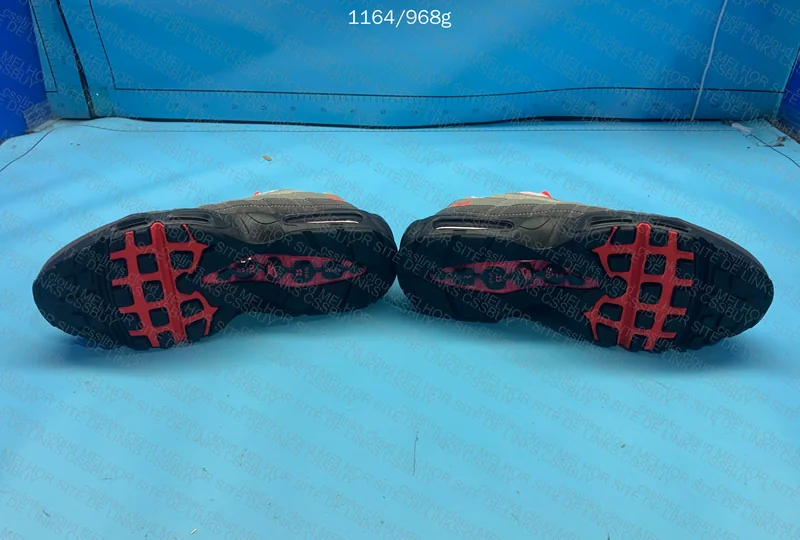 Nike 95 Solar Red 4