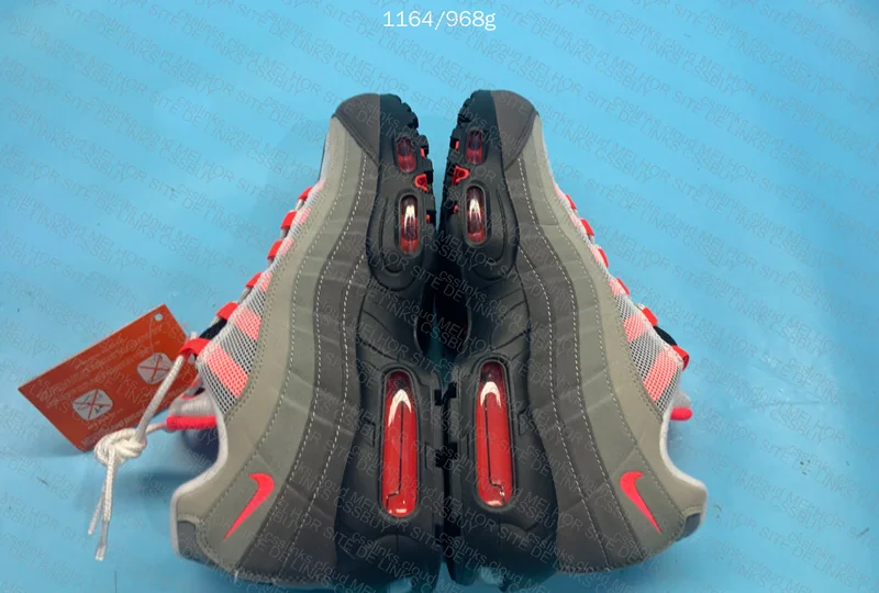 Nike 95 Solar Red 7