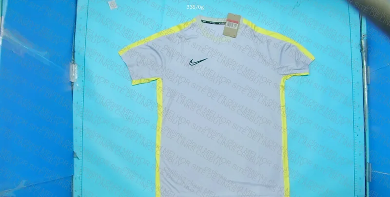 Nike Academy 22 or 23 2