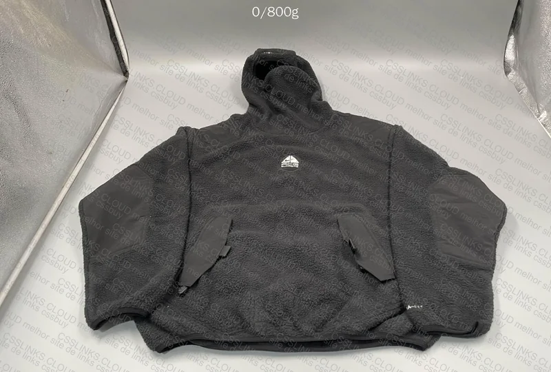 Nike ACG Fleece