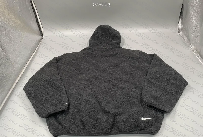 Nike ACG Fleece 4