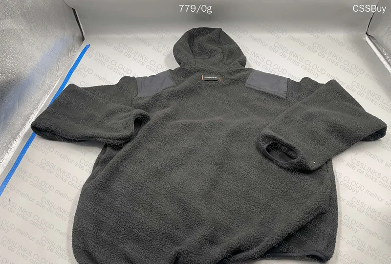 NIKE ACG SHERPA FLEECE 4